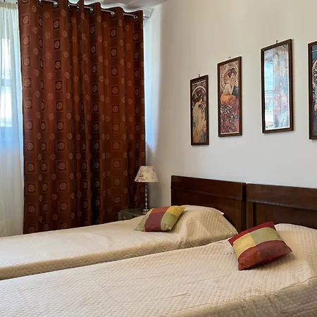 Two Bedrooms Center Appartement *